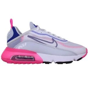 Brand new Women’s Nike shoes!